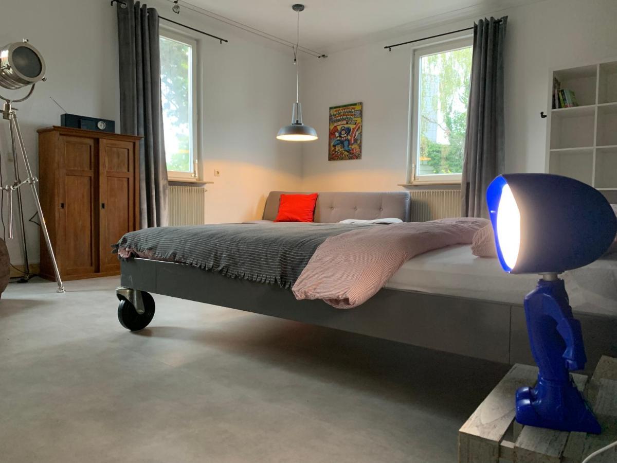 Boutique Apartment Villa Landenberger Outlet Metzingen P12E Buitenkant foto